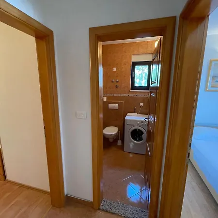 Apartment Jakasa Trogir Exterior photo