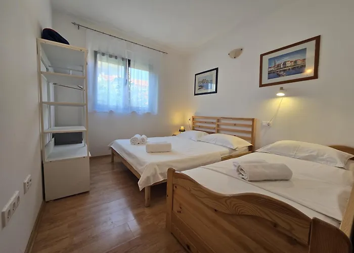 Holiday House Jakasa