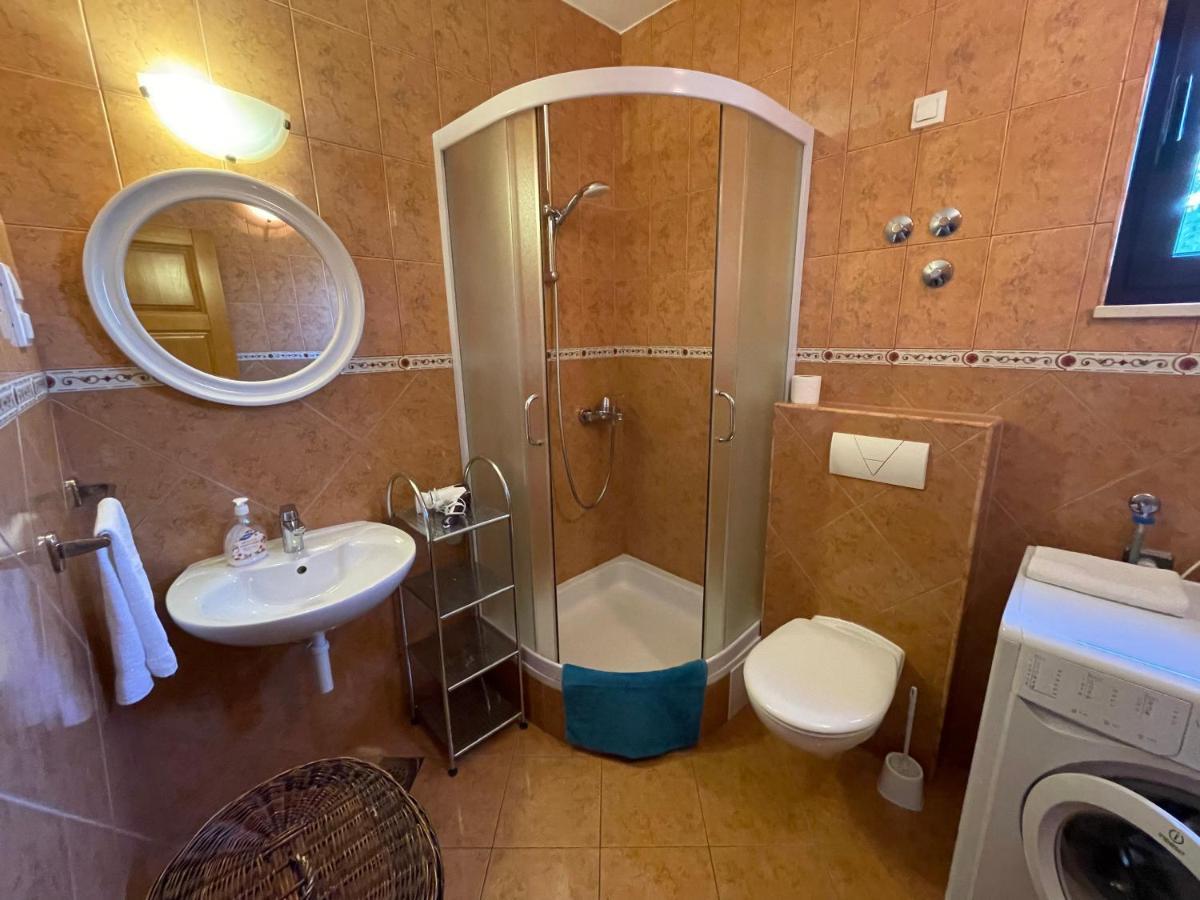 Apartment Jakasa *