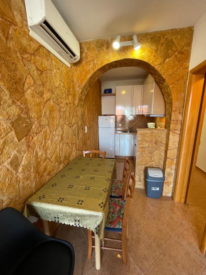 Apartment Jakasa *