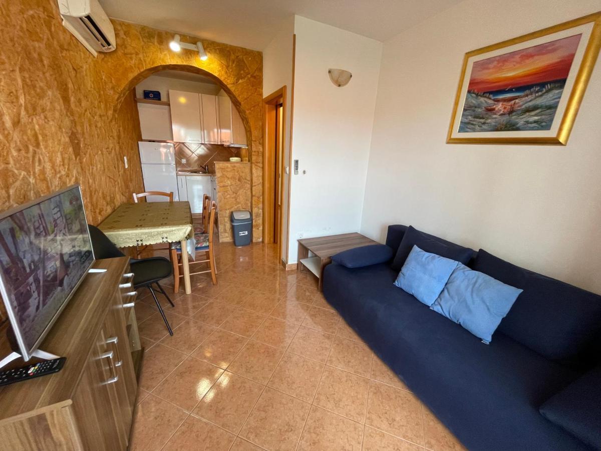 Apartment Jakasa